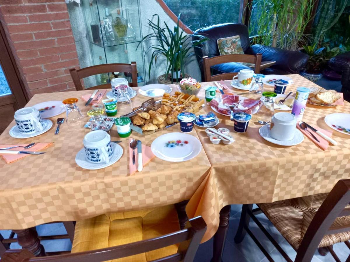 Agriturismo Rosa Dei Venti Pomarance Eksteriør billede
